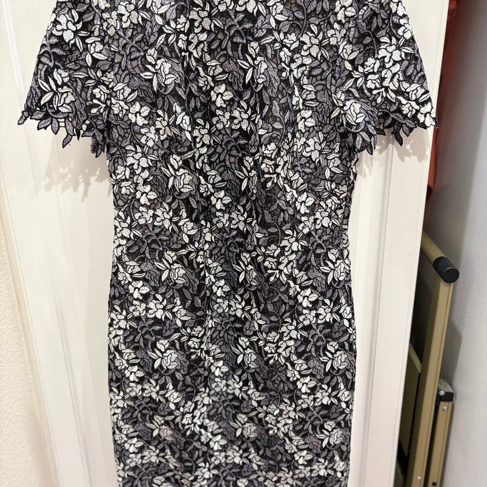 Lauren by Ralph Lauren Black and White Lace Floral Design Dress